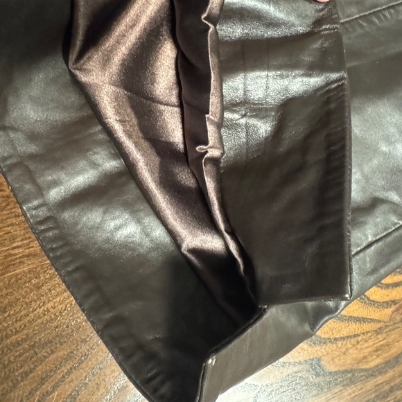 NWT - Brown Copenhagen 1969 leather dress shorts - Picture 5 of 6